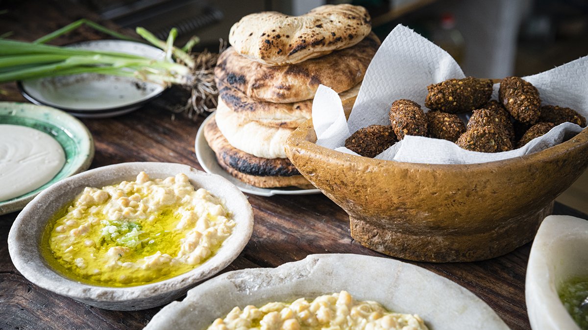 Hummus Mezze.