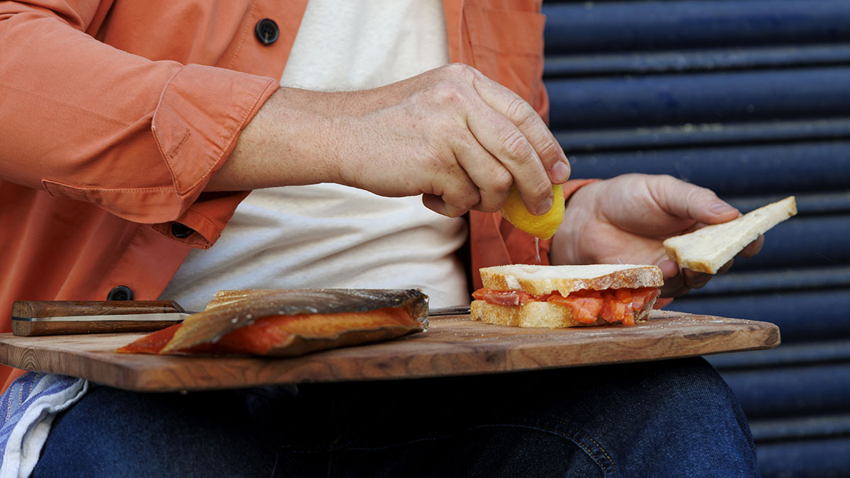 Smoked Salmon Sandwich. This simple smoked salmon sandwich is Jamie’s ‘favorite sarnie ever’. Jamie meets his friend Max Bergius from London’s renowned Secret Smokehouse to uncover how the best smoked salmon is made. Discover how the combination of beautiful smoked salmon, spongy white bread and a squeeze of lemon juice changed Jamie’s life.